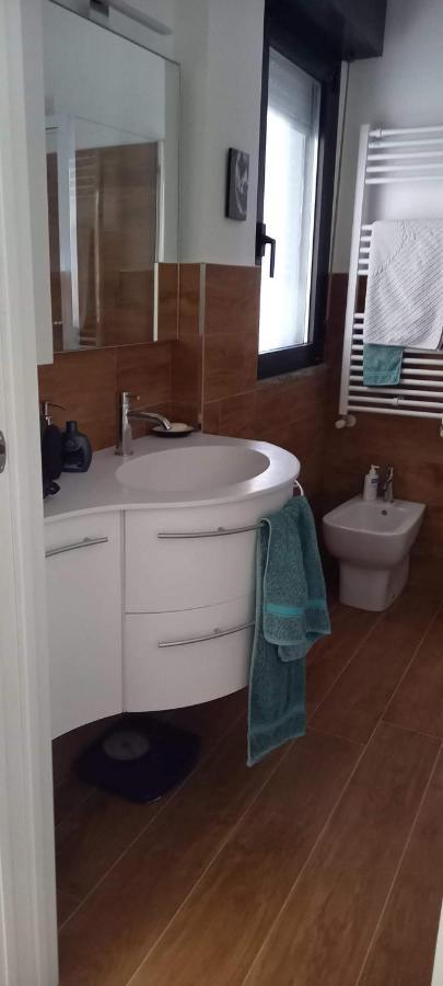 Appartamento Spilamberto 6B - 12Mins From San Donato M3 Station San Donato Milanese Esterno foto