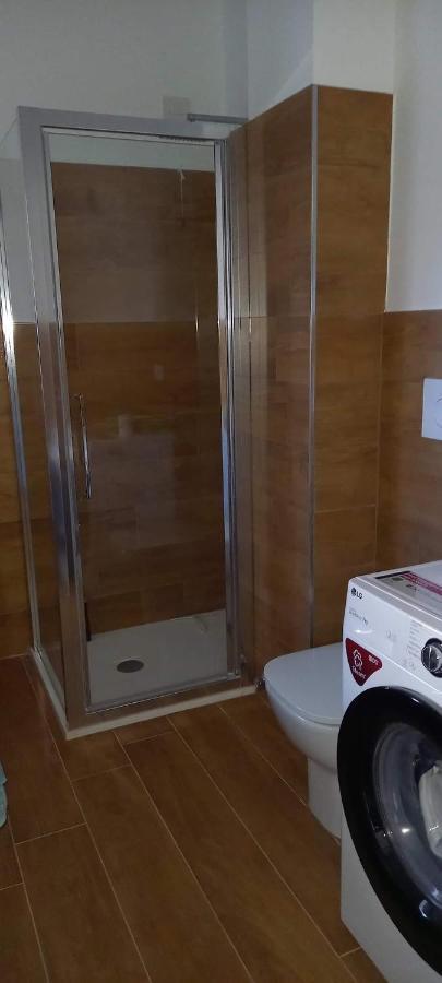 Appartamento Spilamberto 6B - 12Mins From San Donato M3 Station San Donato Milanese Esterno foto